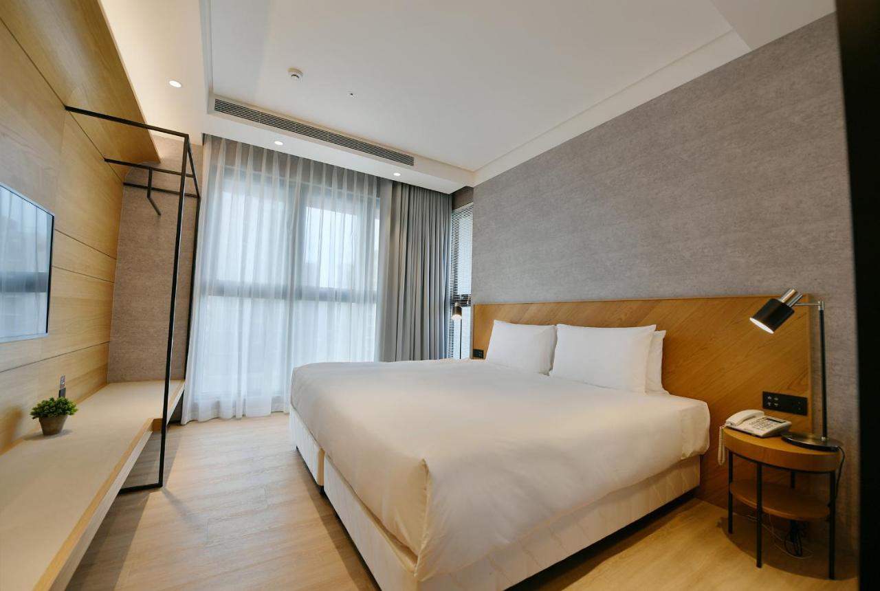 Check Inn Select New Taipei Sanchong Eksteriør billede