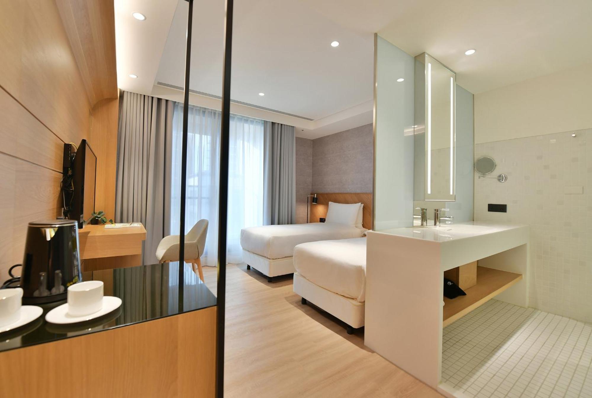 Check Inn Select New Taipei Sanchong Eksteriør billede